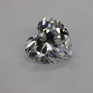 Циркон, форма сърце, 9.00 мм, цвят бял Циркон, форма сърце, 9.00 мм, цвят бял